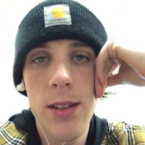 Meet your Posher, Cade